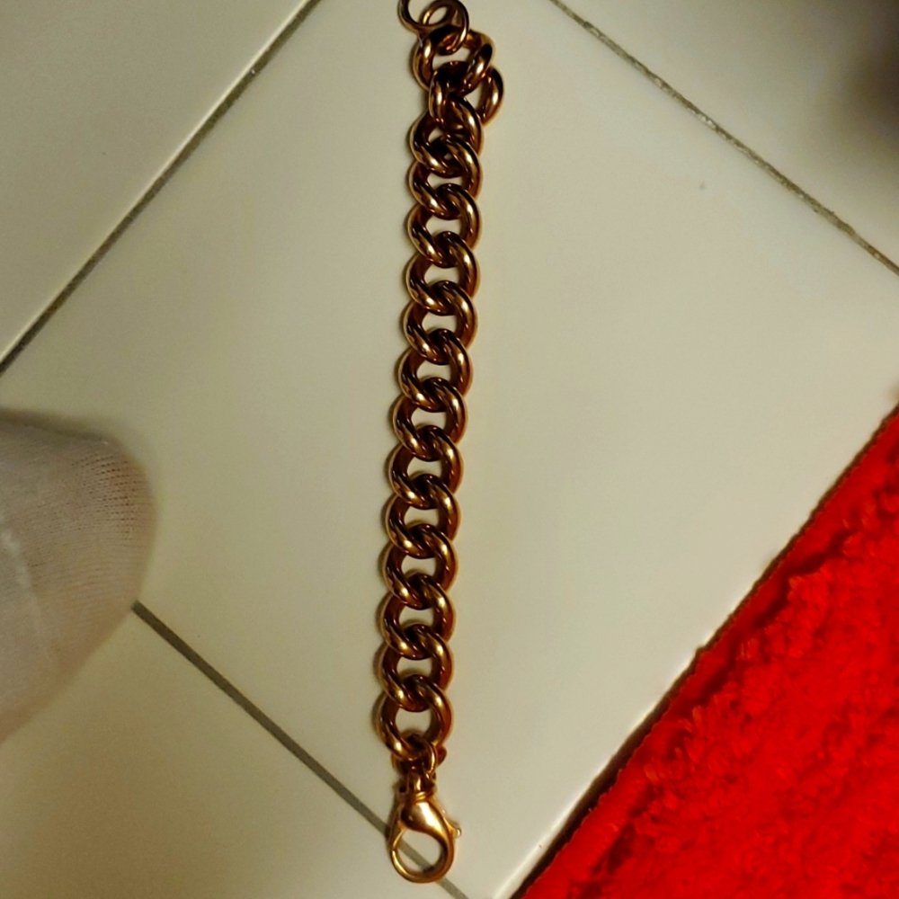 Beautiful 9 inch bronze bracelet